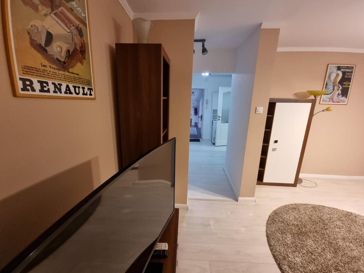 Apartments In The Aviatiei Area On Bucharest Luaran gambar