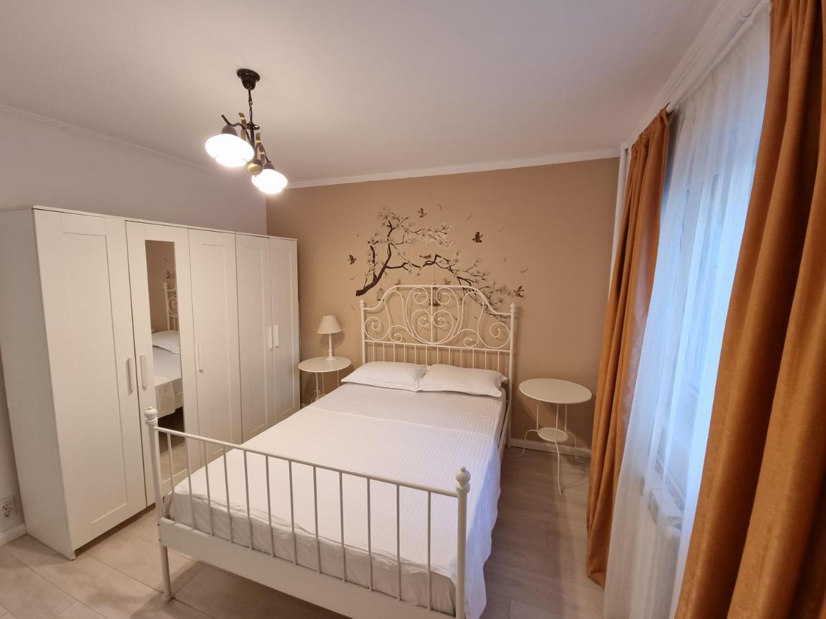 Apartments In The Aviatiei Area On Bucharest Luaran gambar