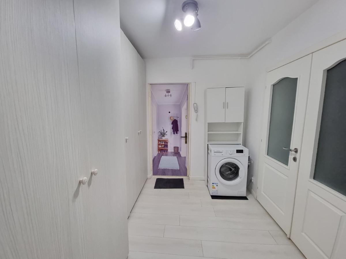 Apartments In The Aviatiei Area On Bucharest Luaran gambar