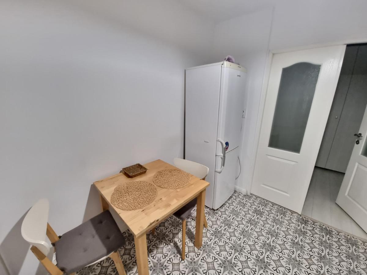 Apartments In The Aviatiei Area On Bucharest Luaran gambar